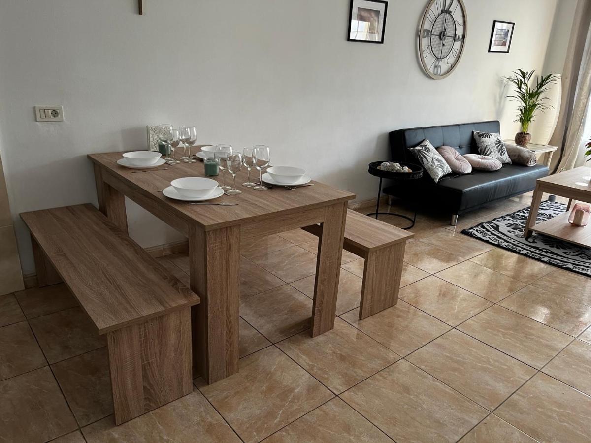 Casa De Los Amigos Тіас Екстер'єр фото